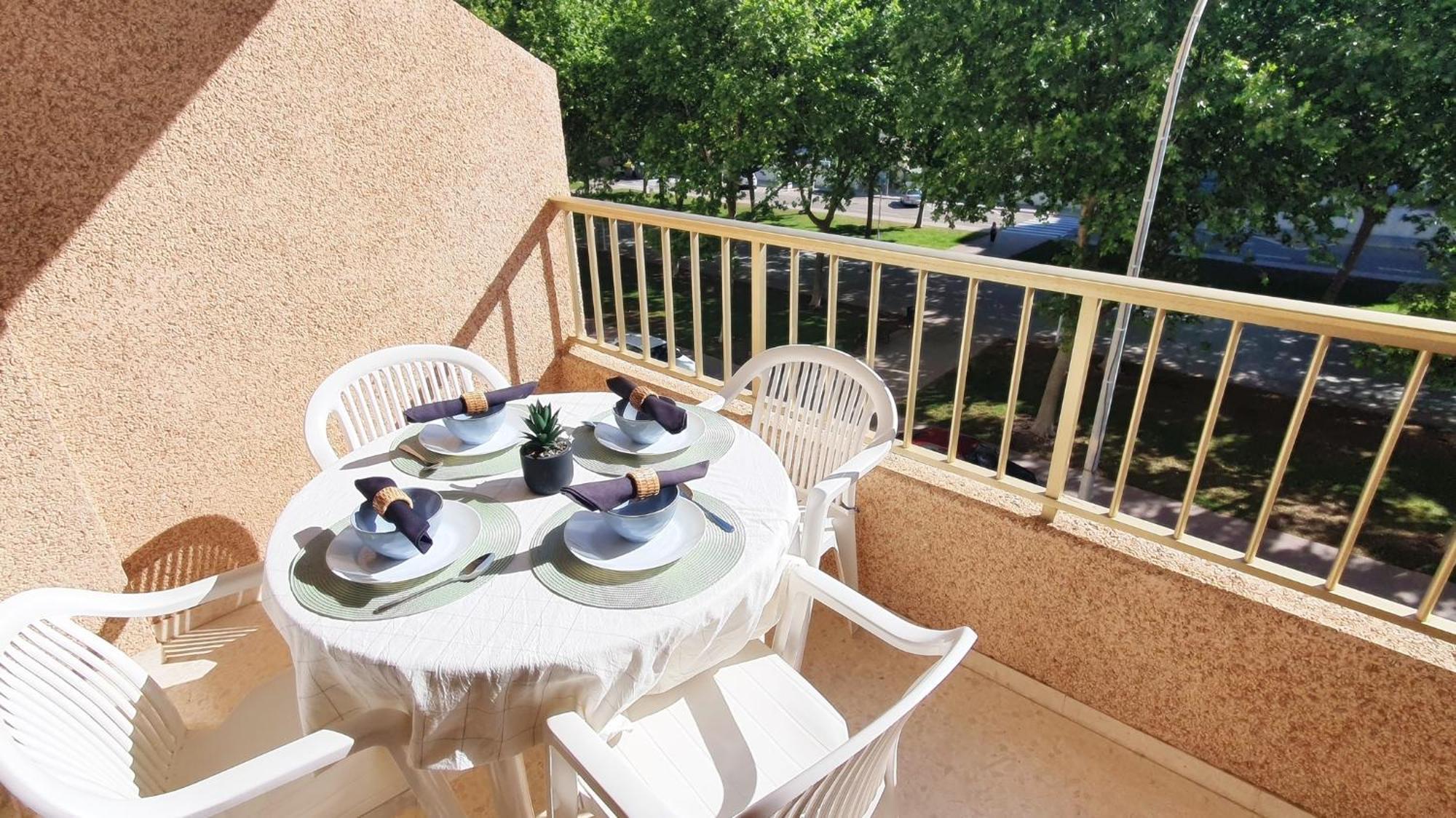 Jardines Gandia- Solo Familias Apartment Playa de Gandia Екстериор снимка